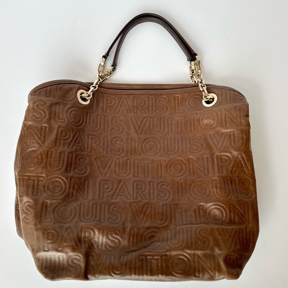 Louis Vuitton Limited Edition Paris Souple Whisper GM Tote - Picture 2 of 16